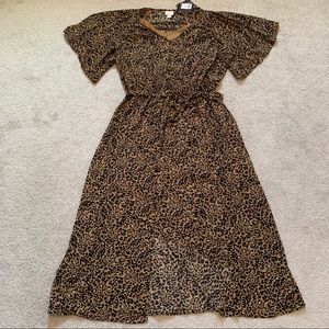 Plus Size Leopard Print Maxi Dress
